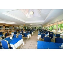 Готель Club Hotel Golf, 4★