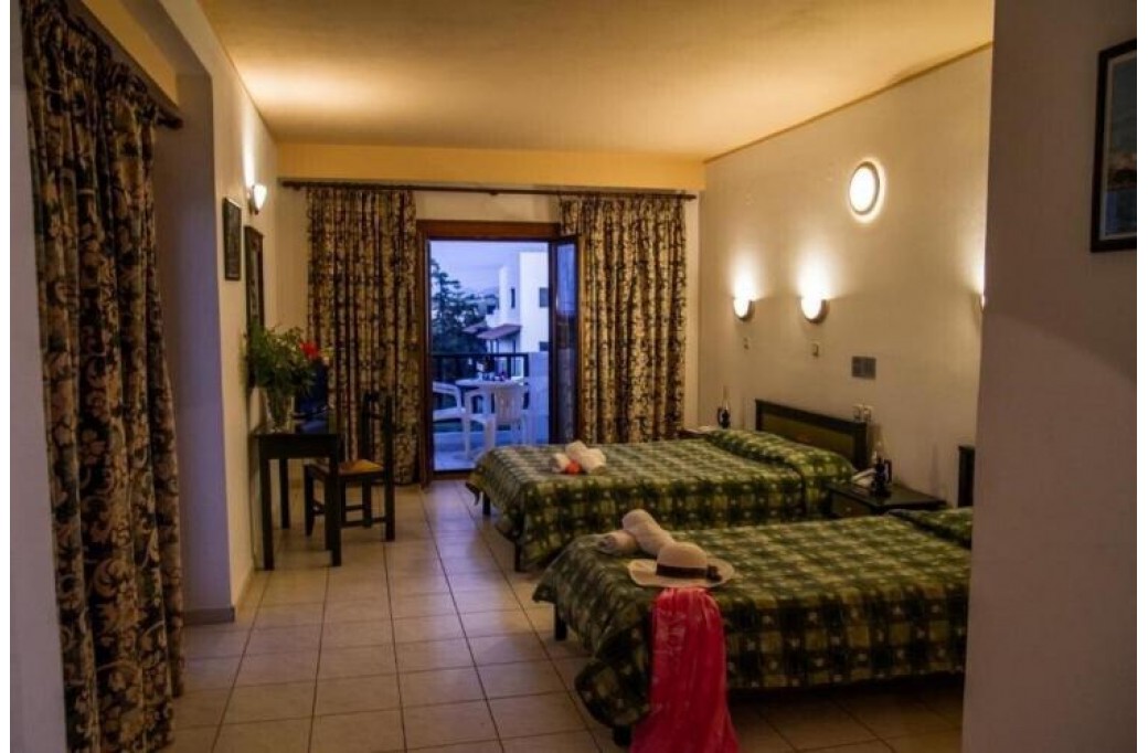 Готель Club Lyda Hotel, 3★ Готель Club Lyda Hotel, 3★