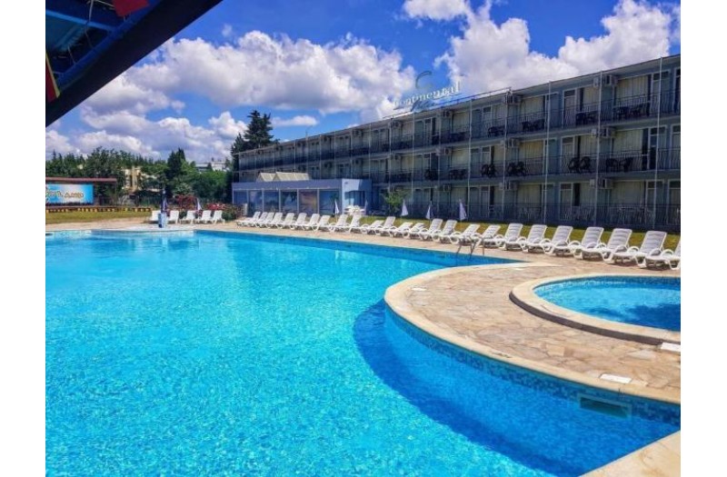 Готель Continental Blu, 2★
