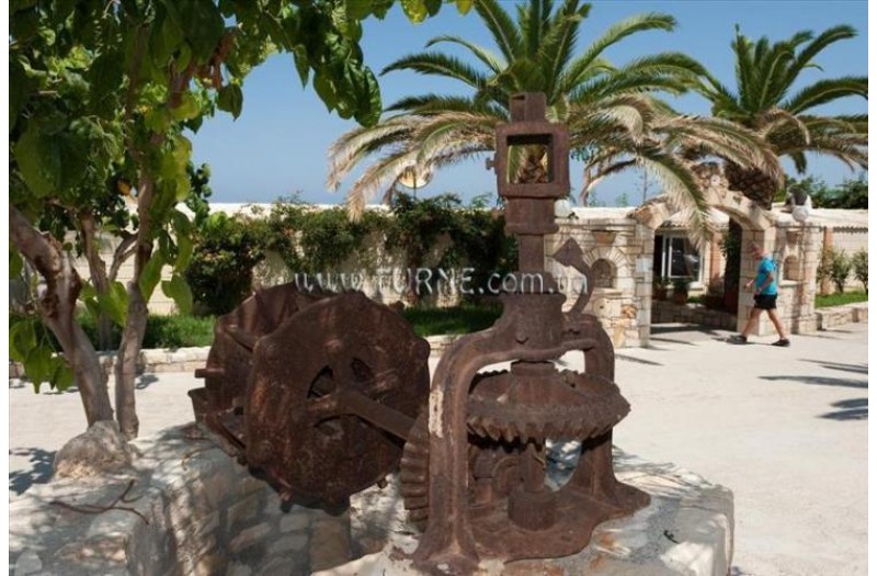 Готель Corali Beach Hotel, 3★