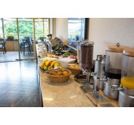 Готель Corner Inn Hotel, 4★
