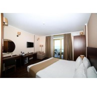 Готель Corner Inn Hotel, 4★