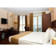 Готель Corner Inn Hotel, 4★