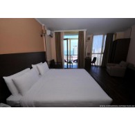 Готель Corner Inn Hotel, 4★