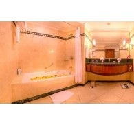 Готель Corniche Hotel Abu Dhab (ex. Millennium Corniche), 5★
