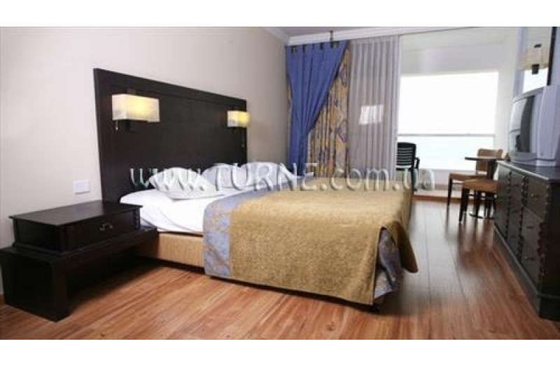 Готель Crowne Plaza Dead Sea, 5★