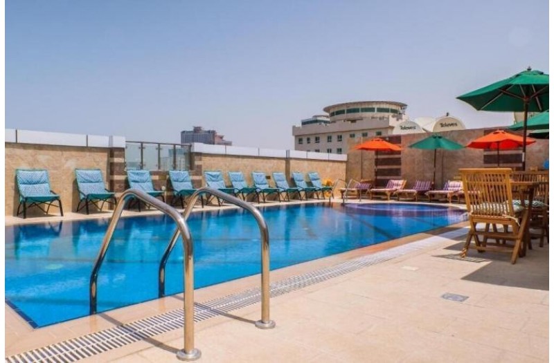 Готель Crystal Plaza Al Majaz (ex. Tulip Inn Al Khan Hotel), 4★ Готель Crystal Plaza Al Majaz (ex. Tulip Inn Al Khan Hotel), 4★