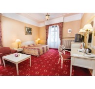 Готель Danubius Astoria Hotel, 4★