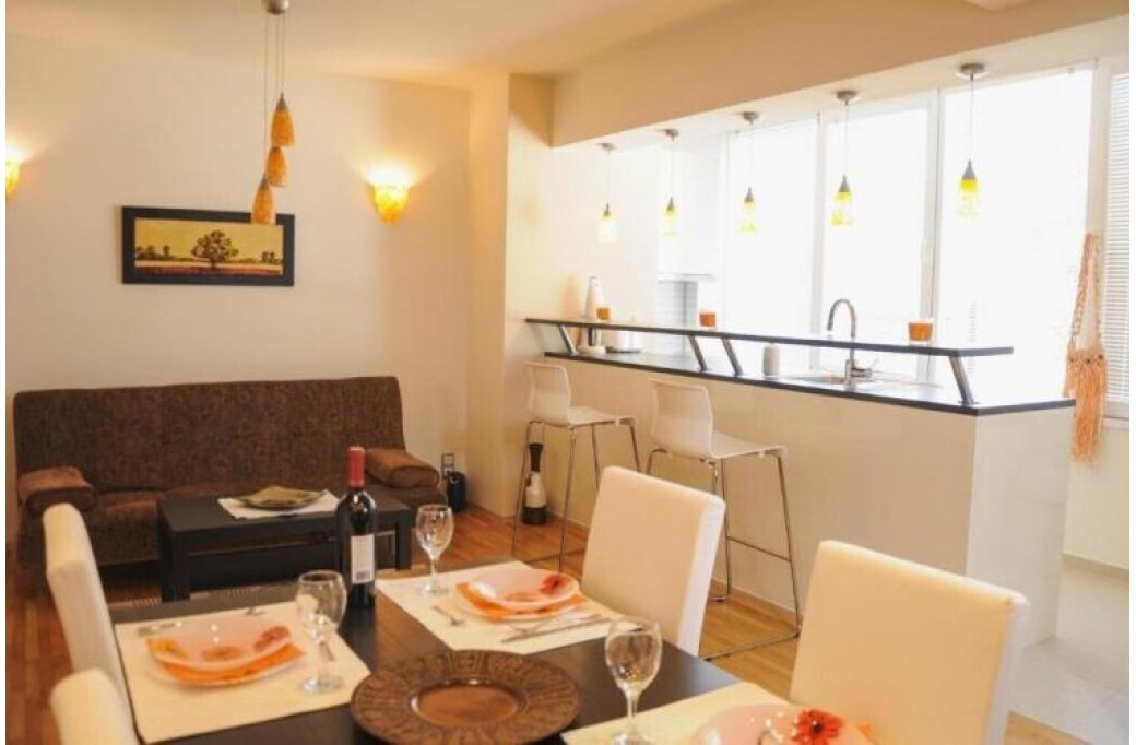 Готель Derelli Elegance Apartment, 3★ Готель Derelli Elegance Apartment, 3★