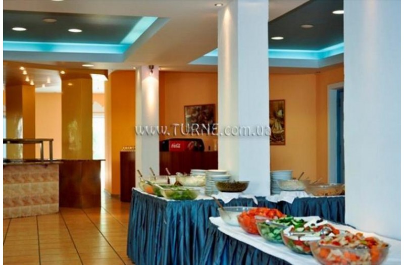 Готель Dessole Dolphin Bay Resort, 4★