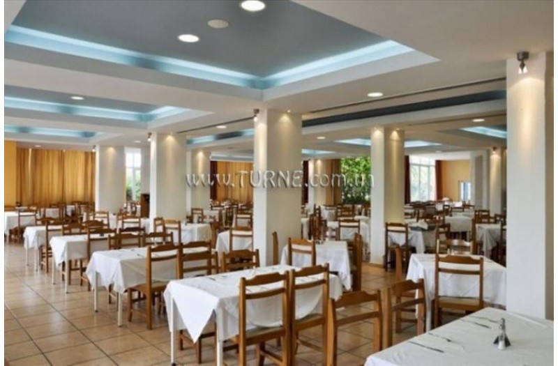 Готель Dessole Dolphin Bay Resort, 4★
