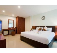 Готель Deva Patong Suites Hotel, 3★