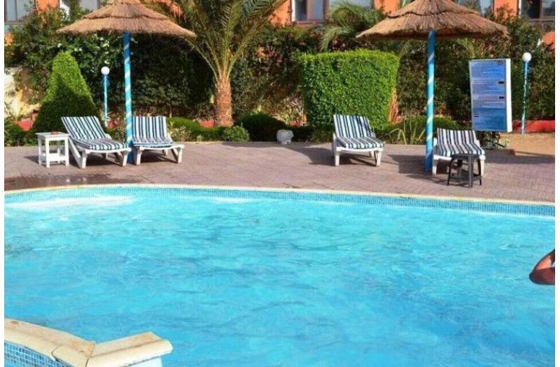 Готель Dexon Roma Hotel & Aqua Park (ex. Roma Host Way Aqua Park), 4★