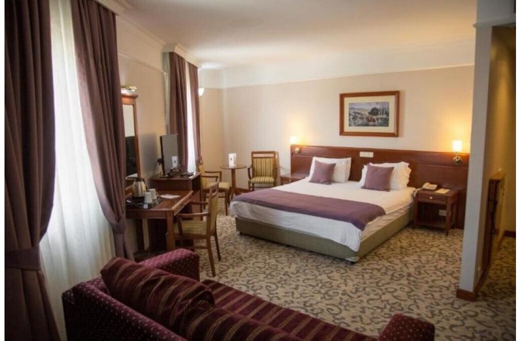 Готель Dila Hotel, 4★ Готель Dila Hotel, 4★