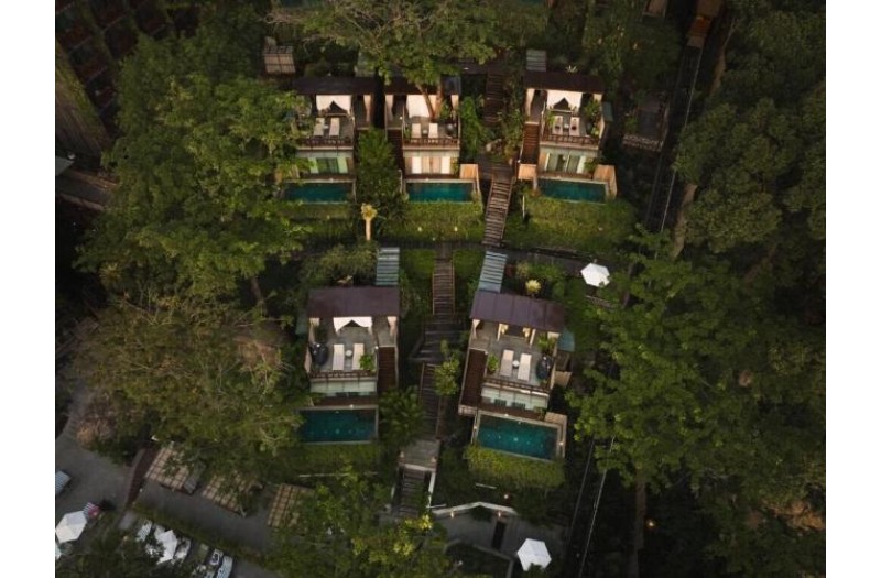 Готель Dinso Resort, 4★