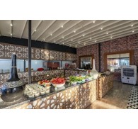 Готель Dionisus Hotel, 4★