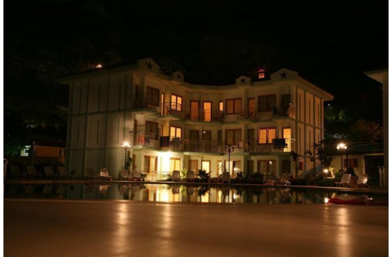 Готель Dorian Hotel, 3★