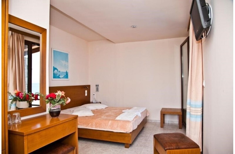 Готель Ekavi Hotel, 3★ Готель Ekavi Hotel, 3★