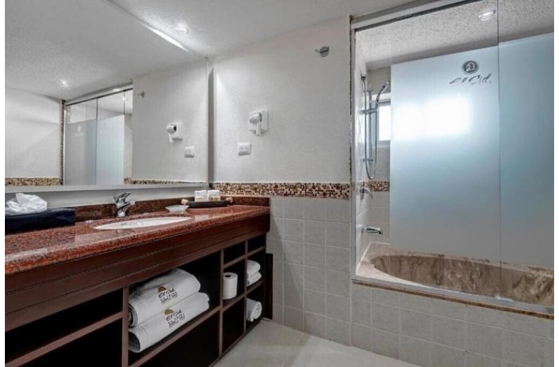 Готель El Cid La Ceiba Beach, 4★ Готель El Cid La Ceiba Beach, 4★