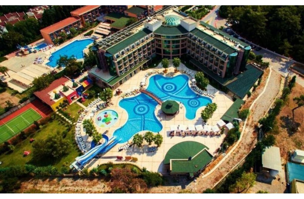 Готель Eldar Resort Hotel, 4★