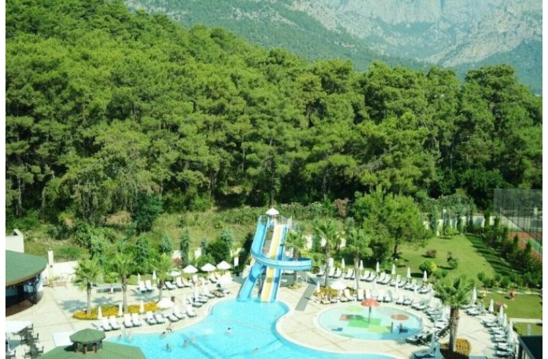 Готель Eldar Resort Hotel, 4★