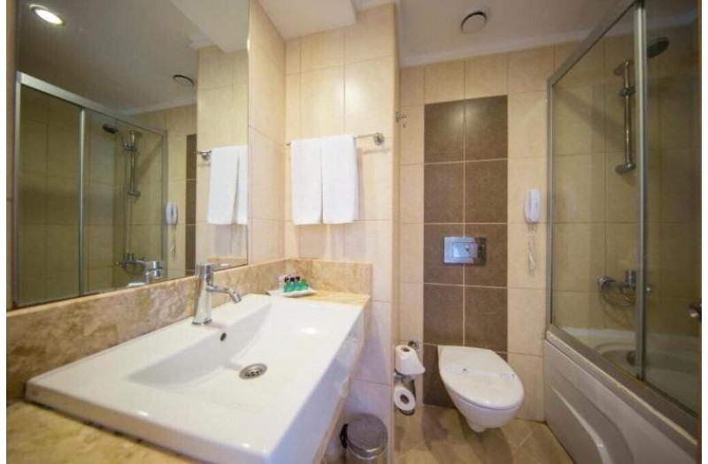Готель Eldar Resort Hotel, 4★