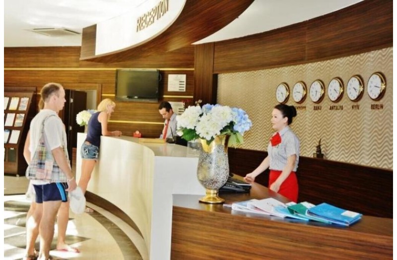 Готель Eldar Resort Hotel, 4★