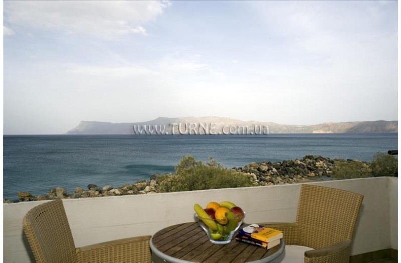Готель Eleni Beach Hotel, 3★