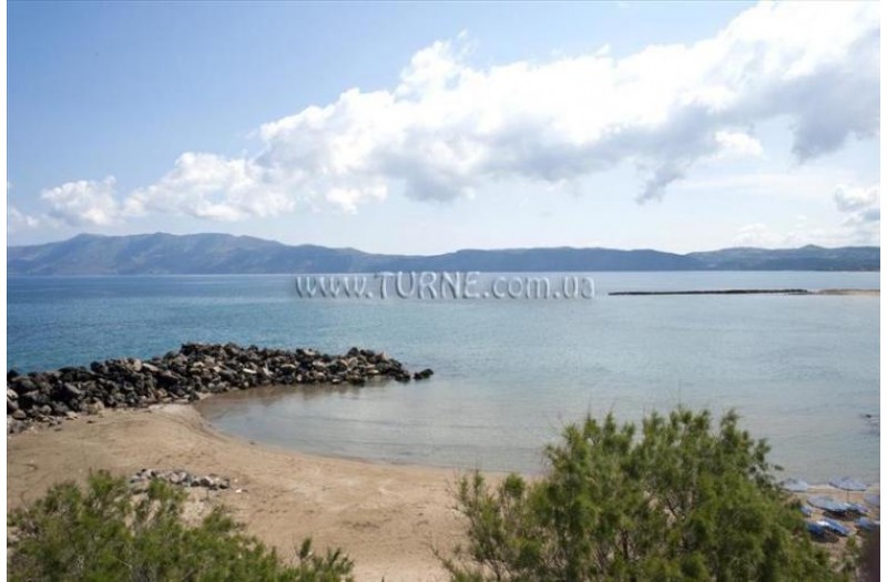 Готель Eleni Beach Hotel, 3★