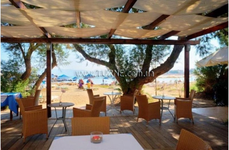 Готель Eleni Beach Hotel, 3★