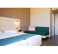 Готель Eleni Beach Hotel, 3★