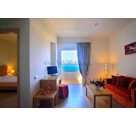 Готель Eleni Beach Hotel, 3★