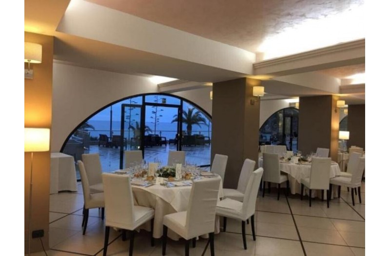 Готель Eli Hotel, 4★ Готель Eli Hotel, 4★