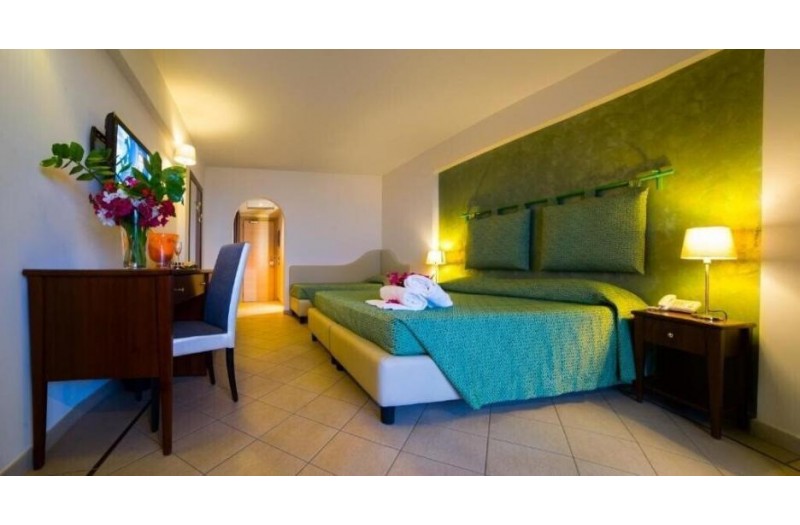 Готель Eli Hotel, 4★ Готель Eli Hotel, 4★