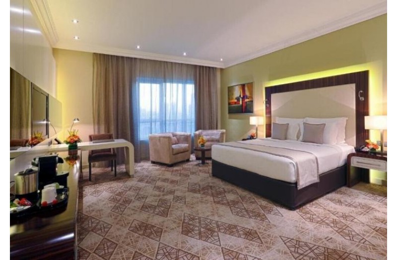 Готель Elite Byblos Hotel (ex. Coral Dubai Al Barsha), 5★