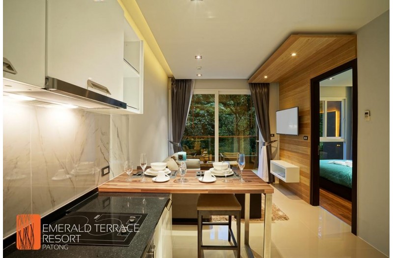 Готель Emerald Terrace Condominimum Resort Patong, 3★ Готель Emerald Terrace Condominimum Resort Patong, 3★