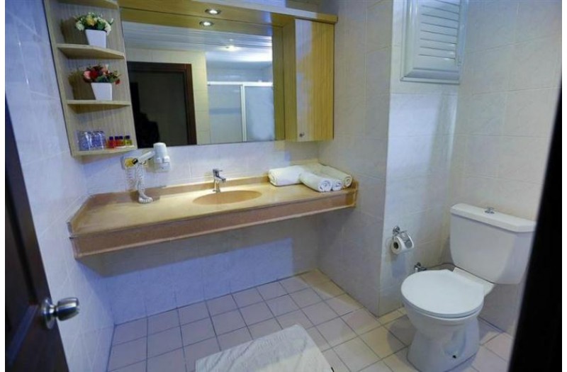 Готель Enki Hotel, 3★