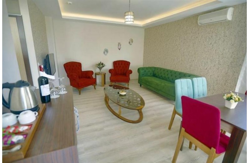 Готель Enki Hotel, 3★