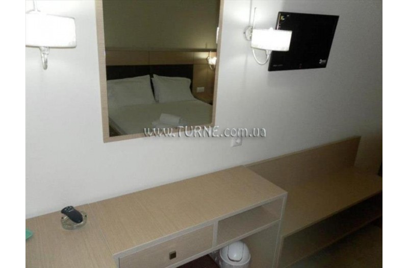 Готель Esperia Hotel, 3★ Готель Esperia Hotel, 3★