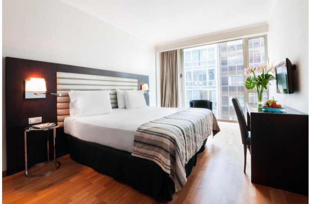 Готель Eurostar Cristal Palace, 4★ Готель Eurostar Cristal Palace, 4★