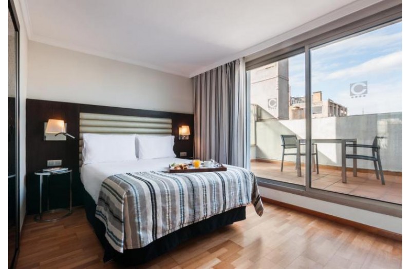 Готель Eurostar Cristal Palace, 4★ Готель Eurostar Cristal Palace, 4★