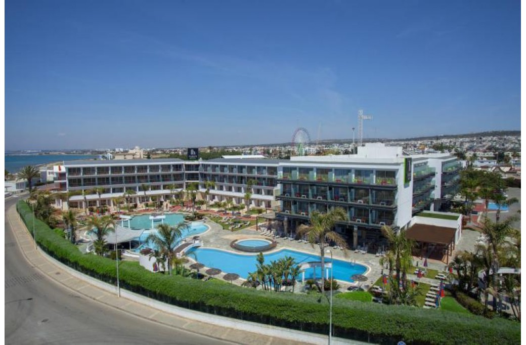 Готель Faros Hotel, 4★