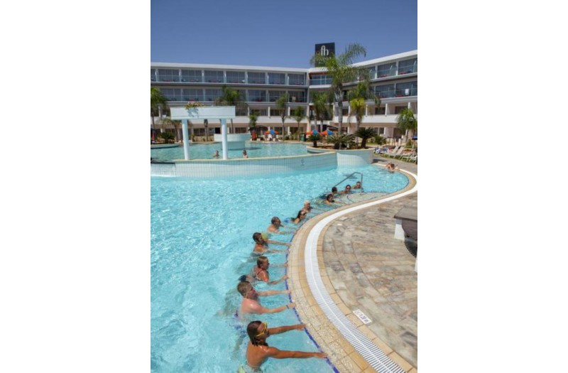 Готель Faros Hotel, 4★