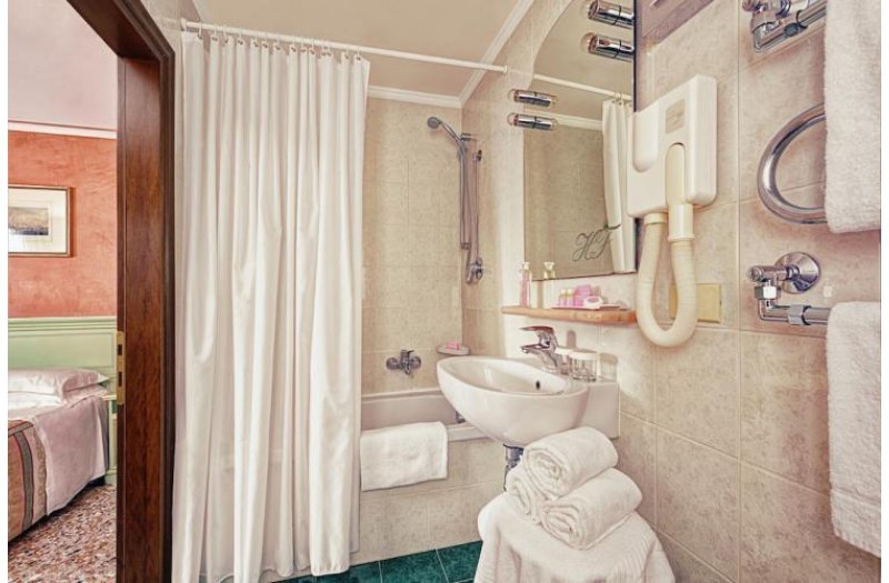Готель Firenze, 3★ Готель Firenze, 3★