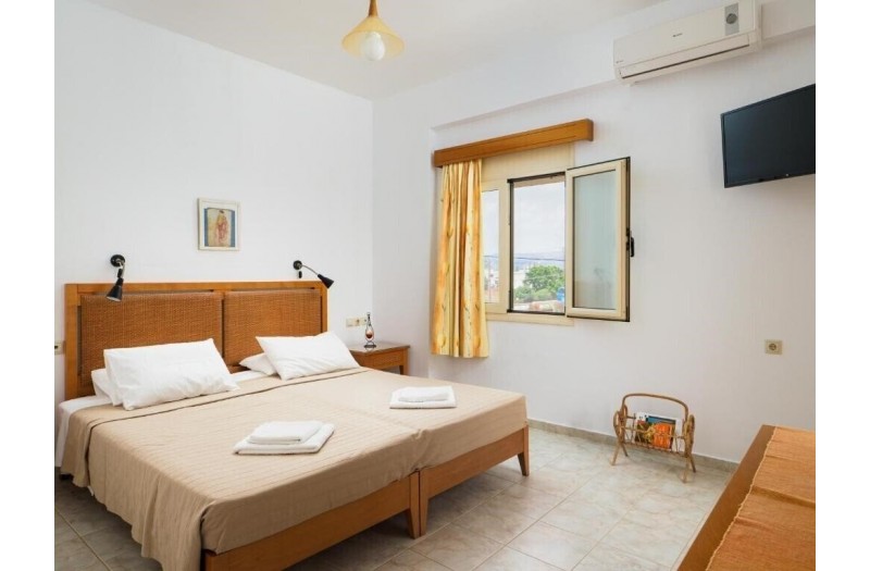 Готель Fotis Apartments, апартаменты★