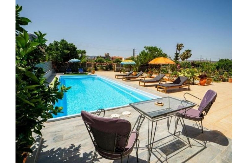 Готель Fotis Apartments, апартаменты★