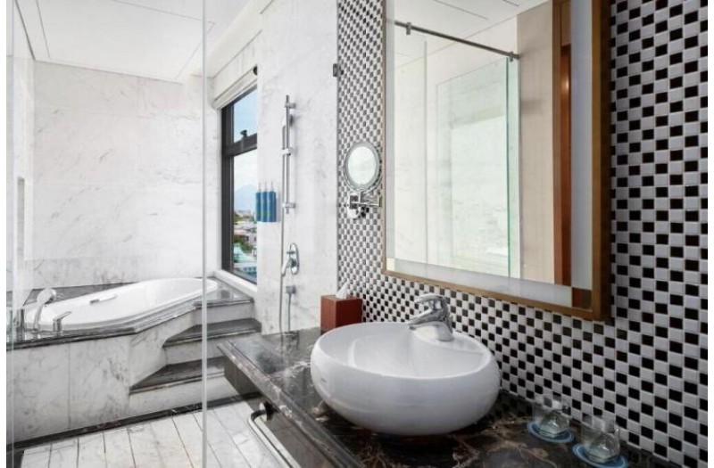 Готель Four Points By Sheraton Da Nang, 4★