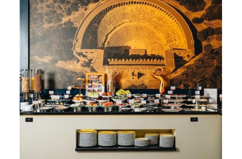 Готель Four Points Express By Sheraton Antalya Lara, 4★ Готель Four Points Express By Sheraton Antalya Lara, 4★