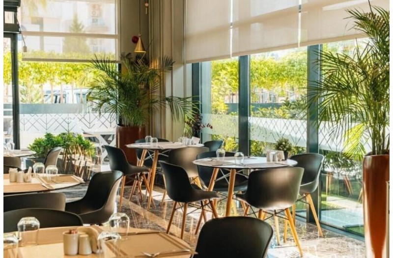 Готель Four Points Express By Sheraton Antalya Lara, 4★ Готель Four Points Express By Sheraton Antalya Lara, 4★