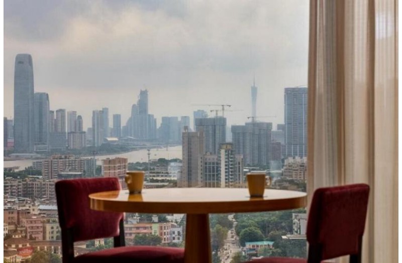 Готель Four Points by Sheraton, 5★